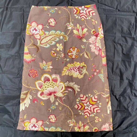 Dresses & Skirts - Floral Print Midi Skirt